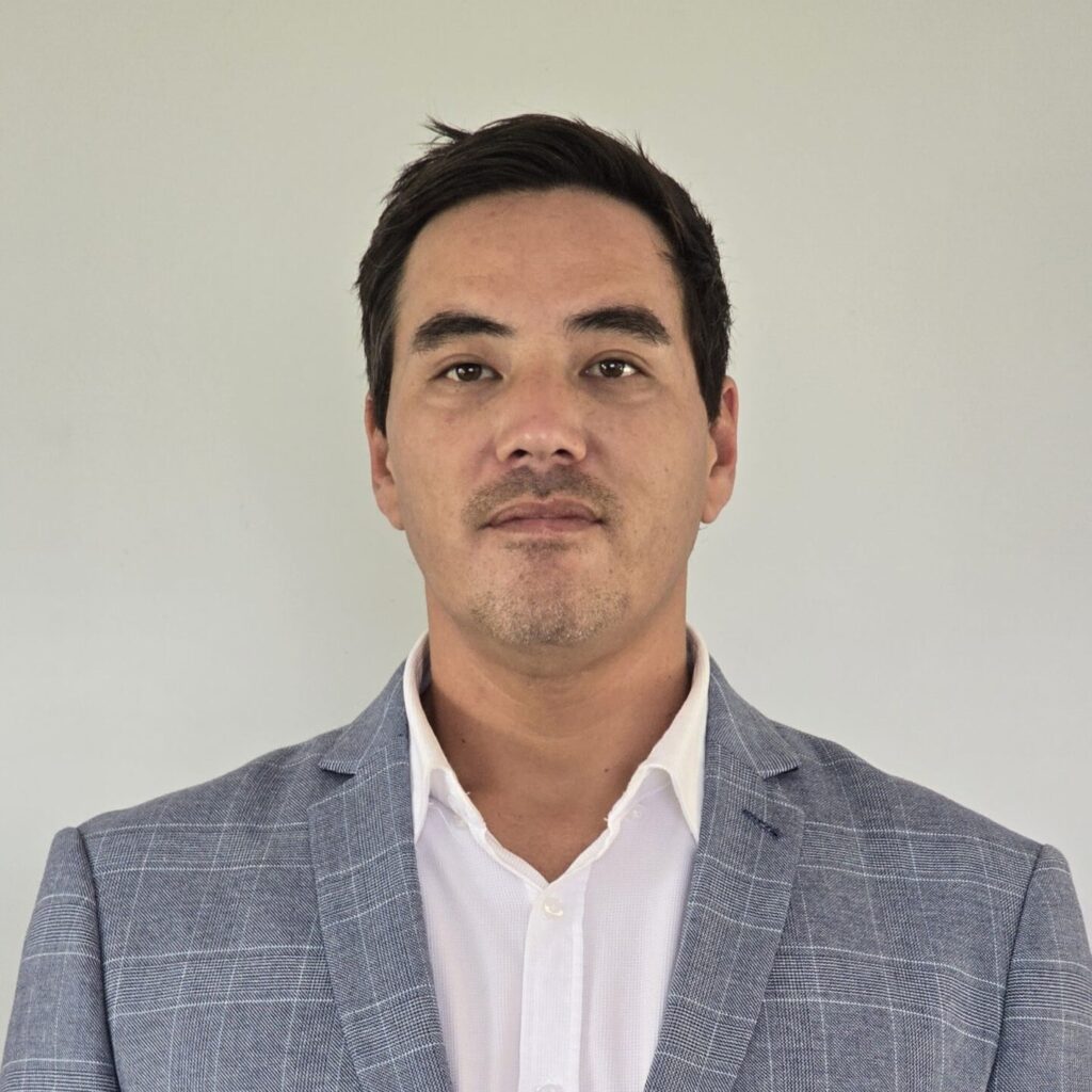 Iain Plastow compressed